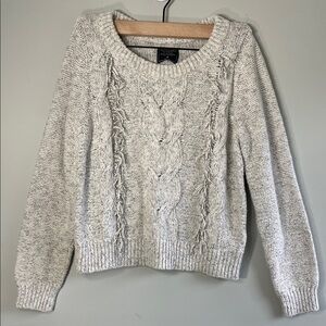 Abercrombie & Fitch Light Gray Cable Knit Sweater